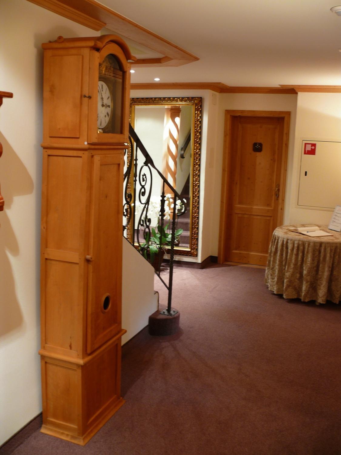 Sonnegg Hotel 츠바이지멘 외부 사진